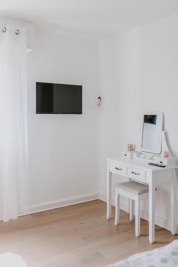 Le Cosy Avec Piscine, Balcon Et Parking Appartement Trouville-sur-Mer Buitenkant foto