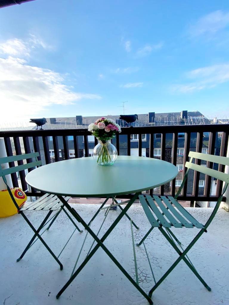 Le Cosy Avec Piscine, Balcon Et Parking Appartement Trouville-sur-Mer Buitenkant foto